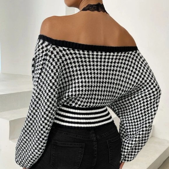 Lace Strap Batwing Sleeve Sweater - Picture 11 of 16